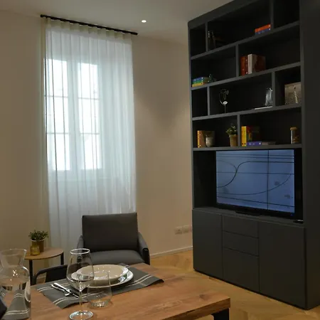 Apartment Palazzo Machiavelli Trieste