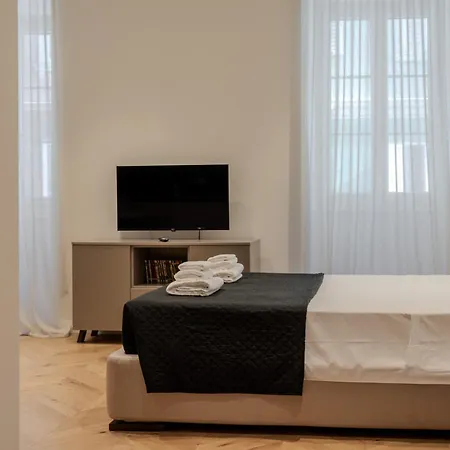 Palazzo Machiavelli Apartment Trieste